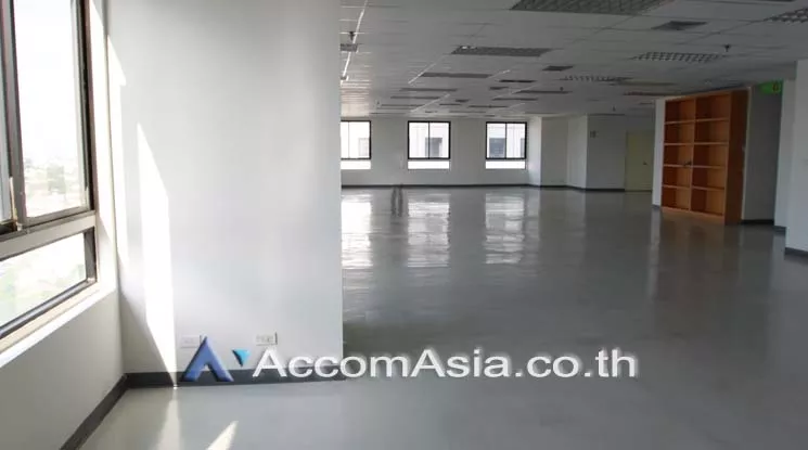 8  Office Space For Rent in Phaholyothin ,Bangkok MRT Phahon Yothin at Elephant Building AA18764